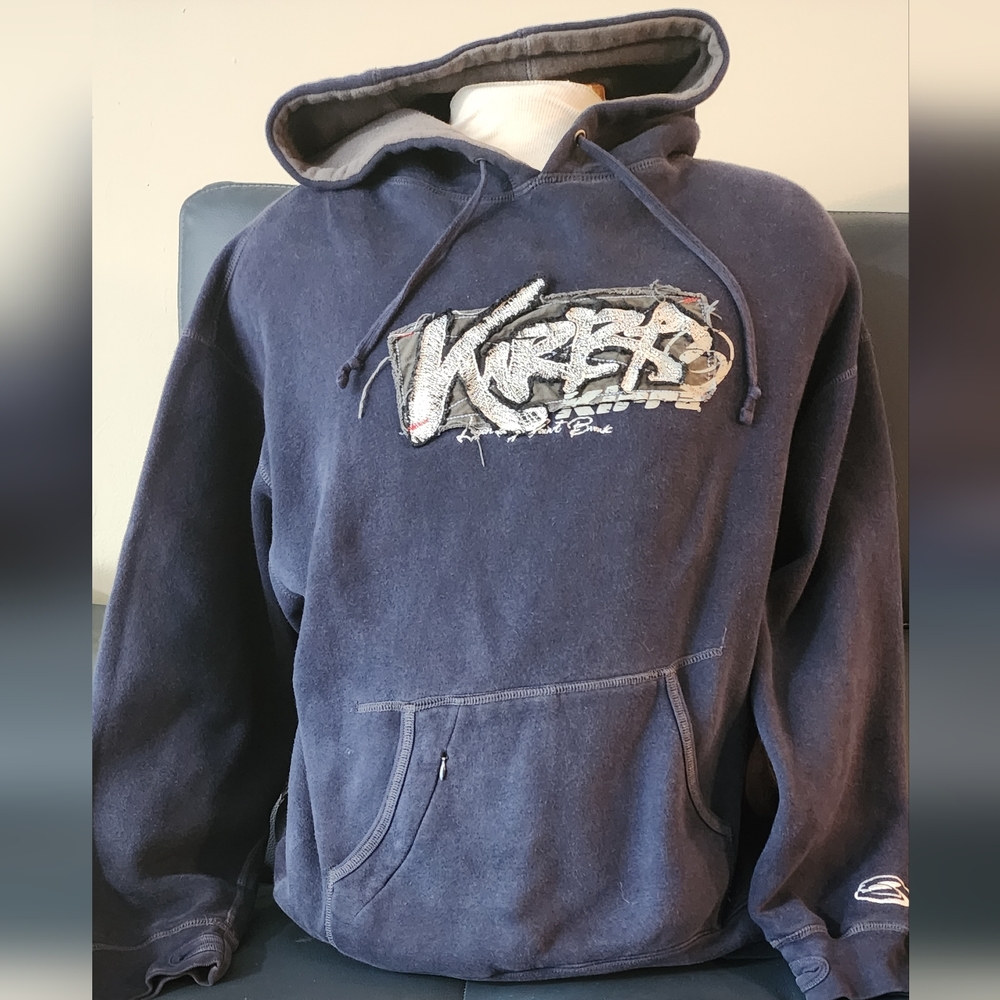 Kirra size large